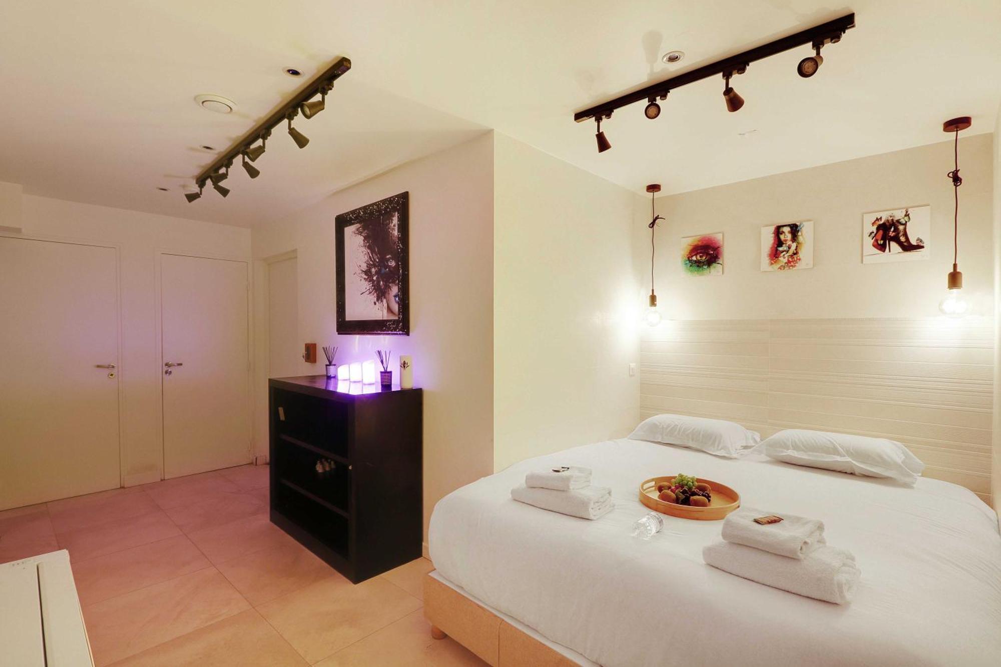 Intimate Apartment With Air Conditioner & Jacuzzi 2Br 6P Montmartre Париж Екстер'єр фото