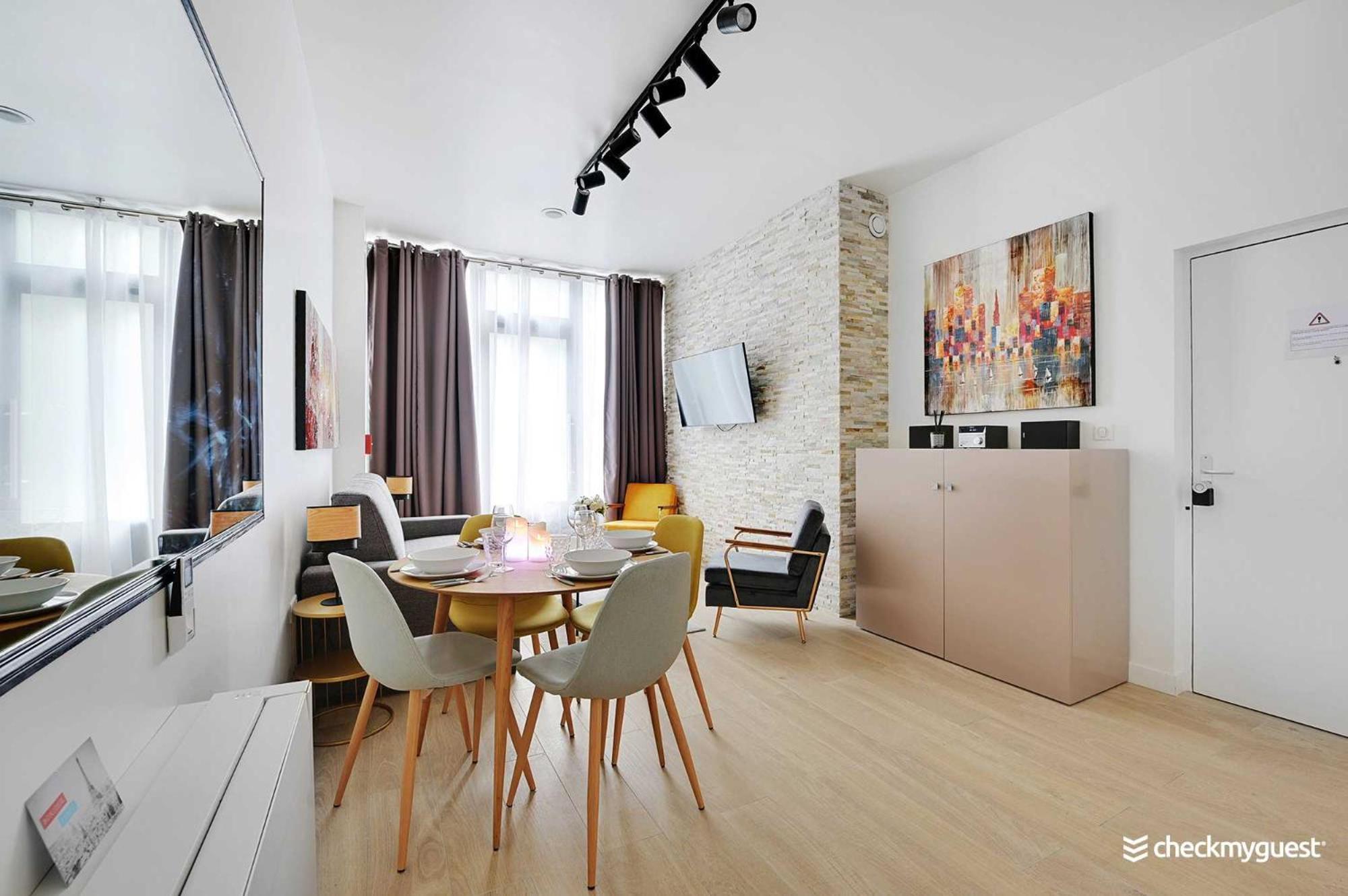 Intimate Apartment With Air Conditioner & Jacuzzi 2Br 6P Montmartre Париж Екстер'єр фото