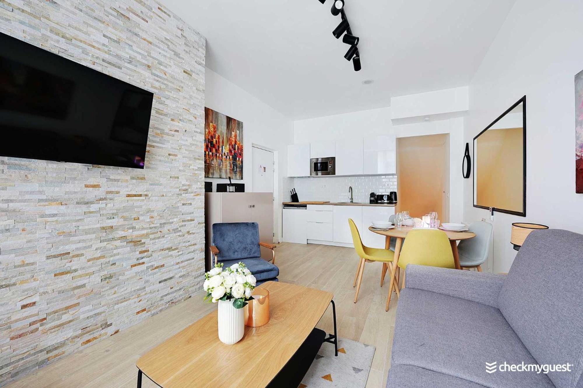 Intimate Apartment With Air Conditioner & Jacuzzi 2Br 6P Montmartre Париж Екстер'єр фото