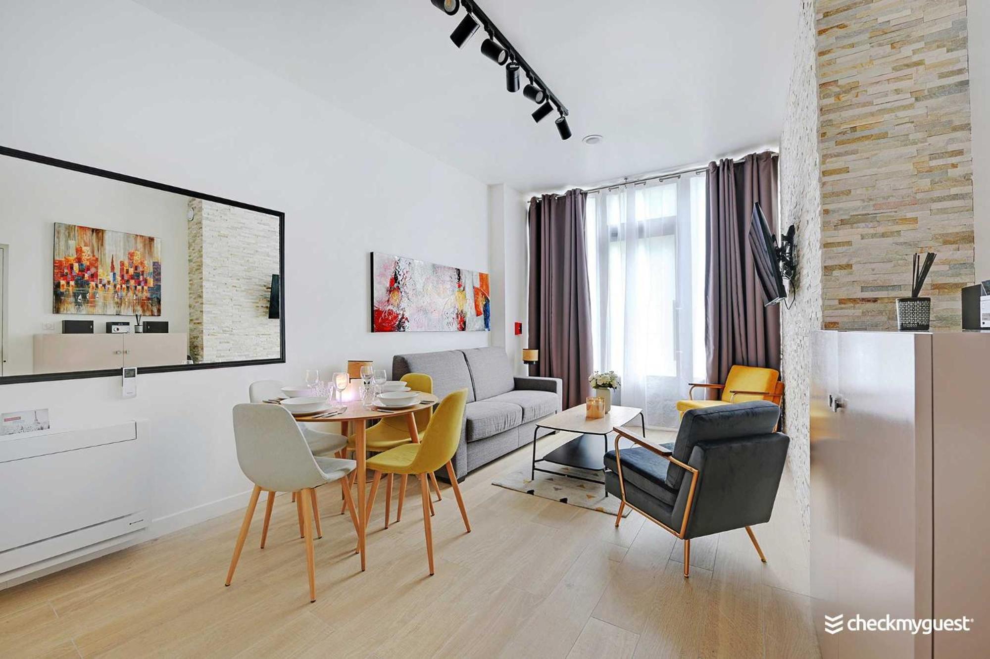 Intimate Apartment With Air Conditioner & Jacuzzi 2Br 6P Montmartre Париж Екстер'єр фото